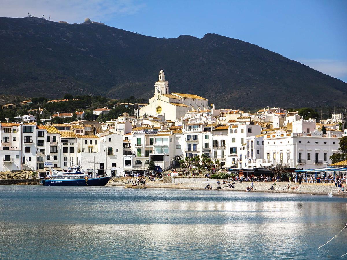Amazing Seaview Apartment With Terrace & Parking - Casa Artevida Roses Exterior photo