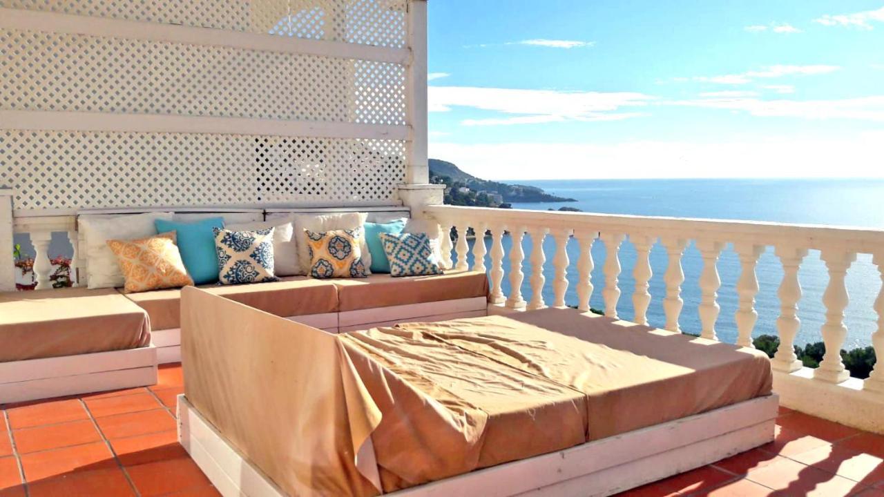 Amazing Seaview Apartment With Terrace & Parking - Casa Artevida Roses Exterior photo